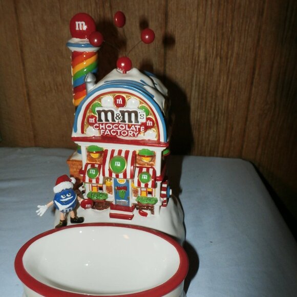 VTG Dept 56 M&M's Chocolate Candy Factory Lighted House w/Dish **New w/ Box - Picture 4 of 15